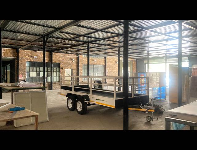 1,500M² WAREHOUSE FOR SALE IN KYA SANDS